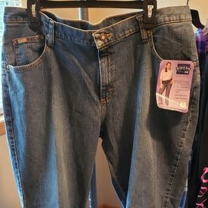 Riders Mid-Rise boot cut Jeans